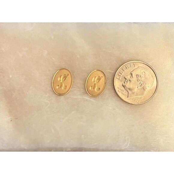 Oval Engraved Initial K Post Earrings 14K Solid Yellow Gold W 14K Backs 1.1 Gram - Picture 3 of 9